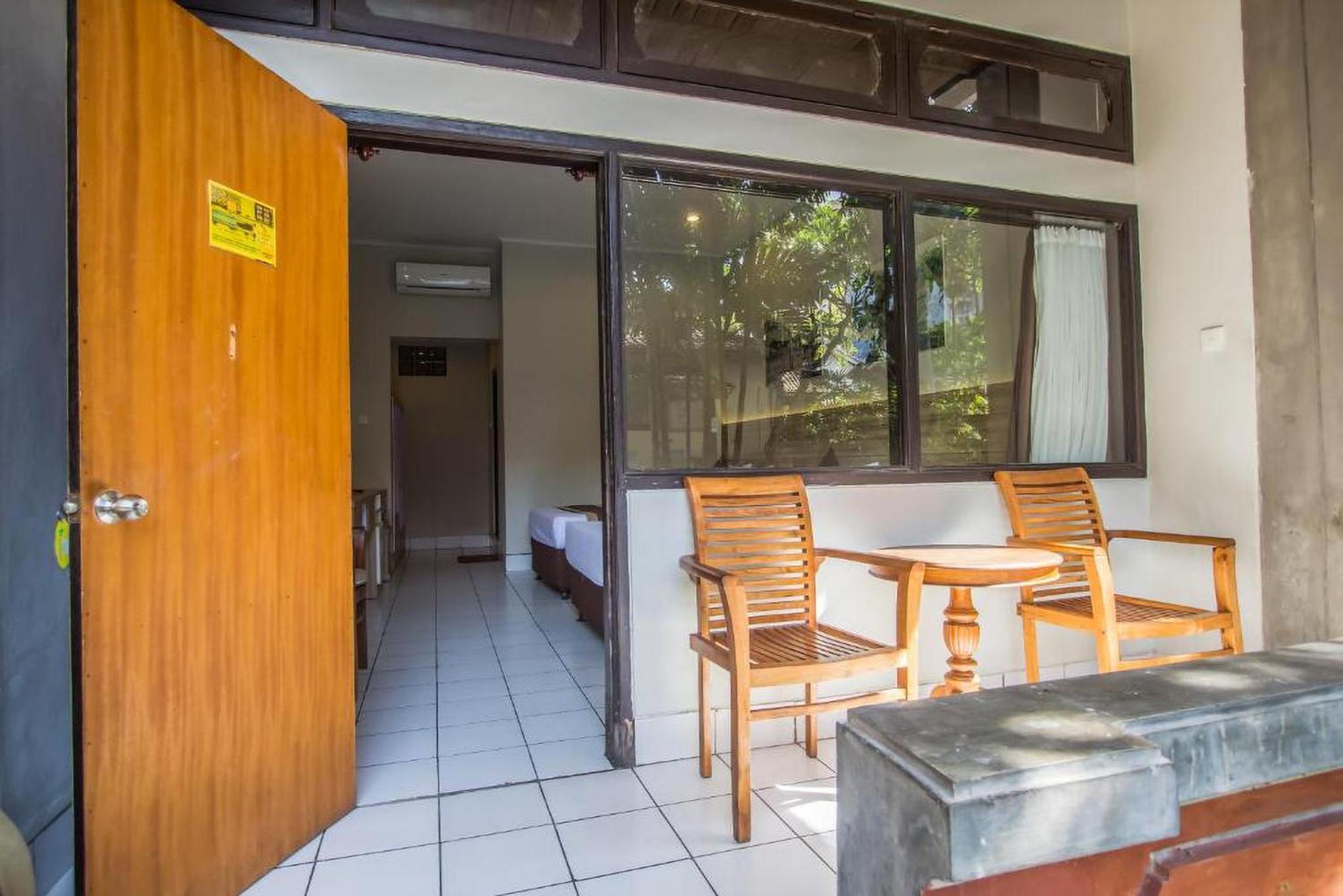 Legian Village Beach Resort - Chse Certified Habitación foto